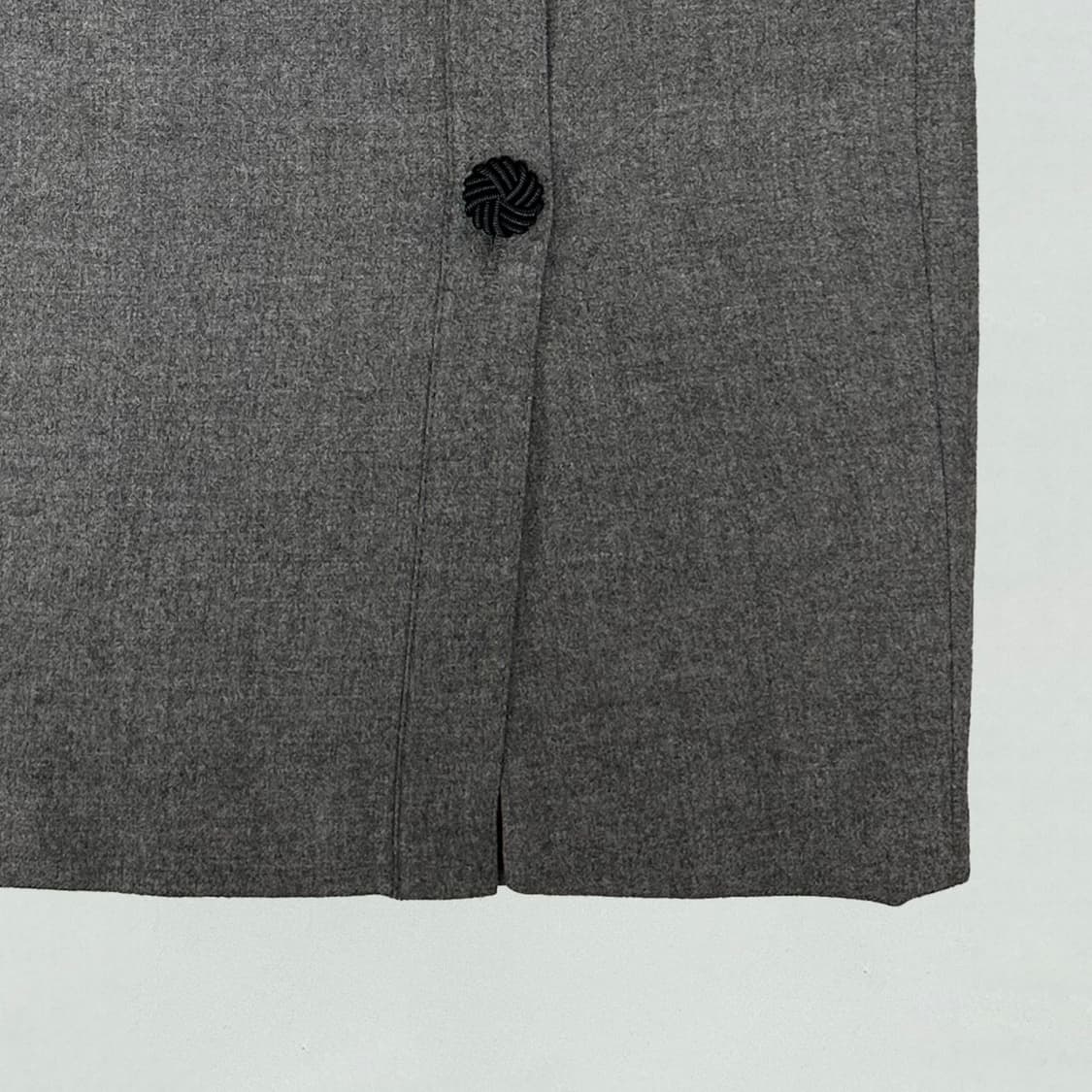 발렌티노 벨티드 디자인 랩스커트 상품이미지4