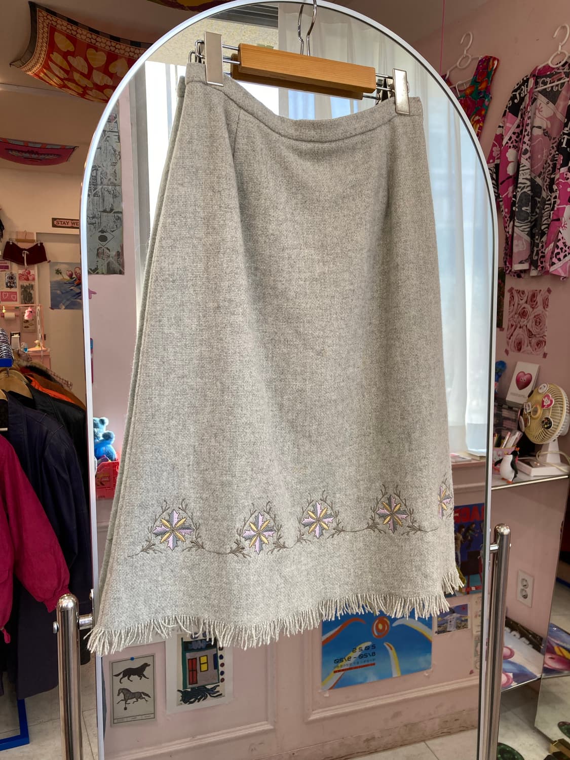 울 그레이 자수 테슬 프린지 롱스커트 상품이미지1