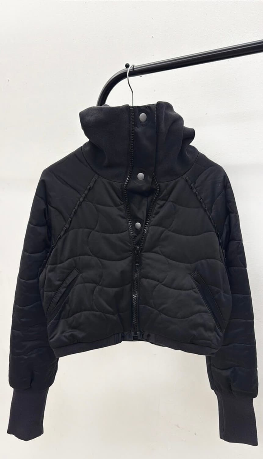 Adidas X Stella Mccartney 하이넥 크롭 경량패딩 상품이미지1