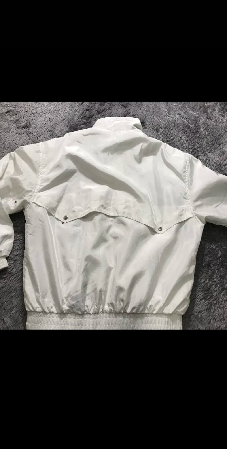 [[2XL, A급, 공용] 옐레쎄(ELLESSE) 오버핏 바람막이 상품이미지3