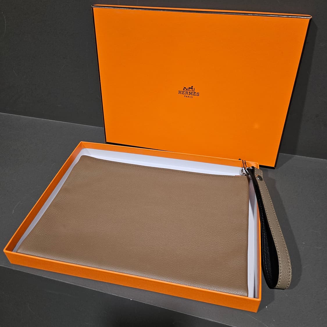 에르메스 에토프 레더 투톤 지퍼 클러치백 상품이미지1