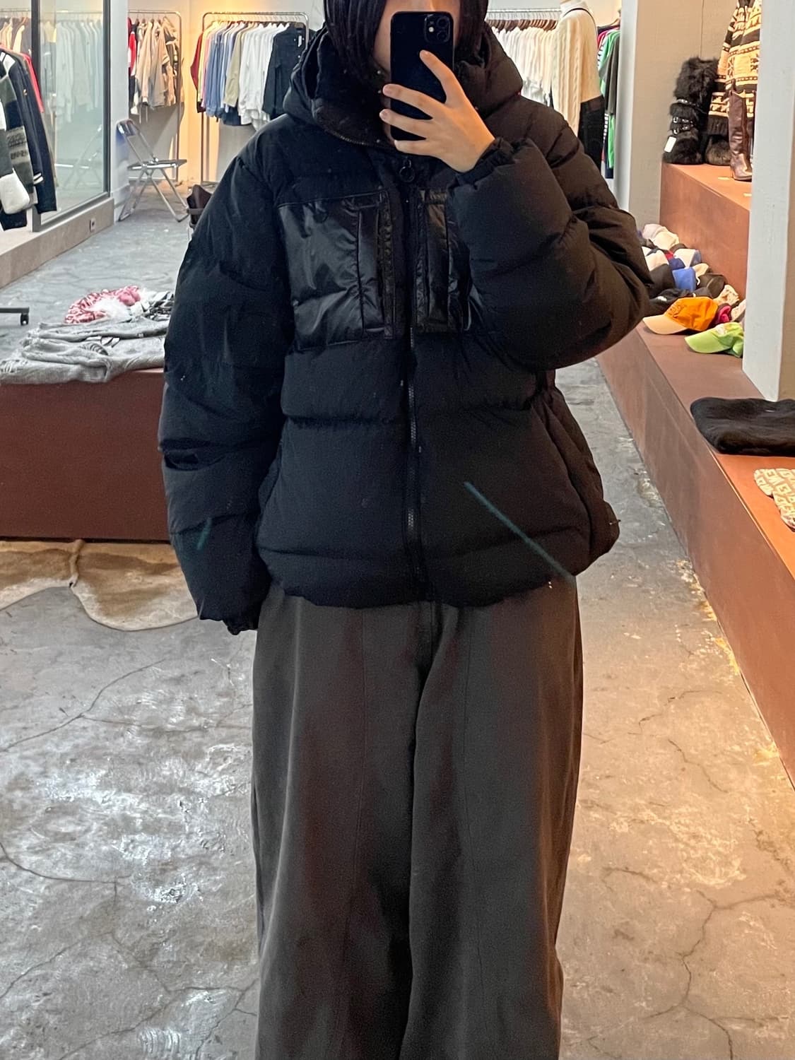 아디다스 오리지널스 다운 레젠 푸퍼 패딩 H774 상품이미지1