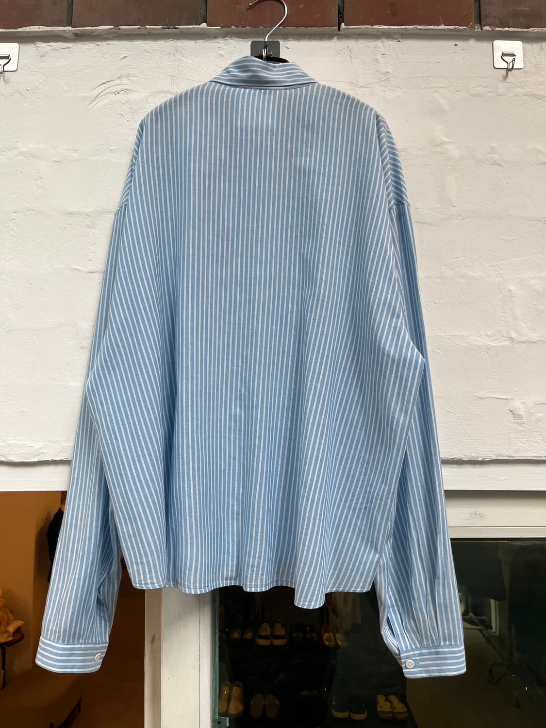 Digawel 실크 스트라이프 블루 크롭 셔츠 2 상품이미지9