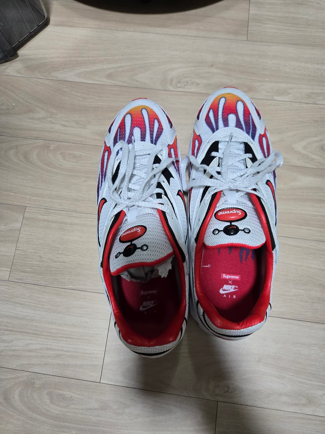 나이키 슈프림 콜라보 러닝화 상품이미지2