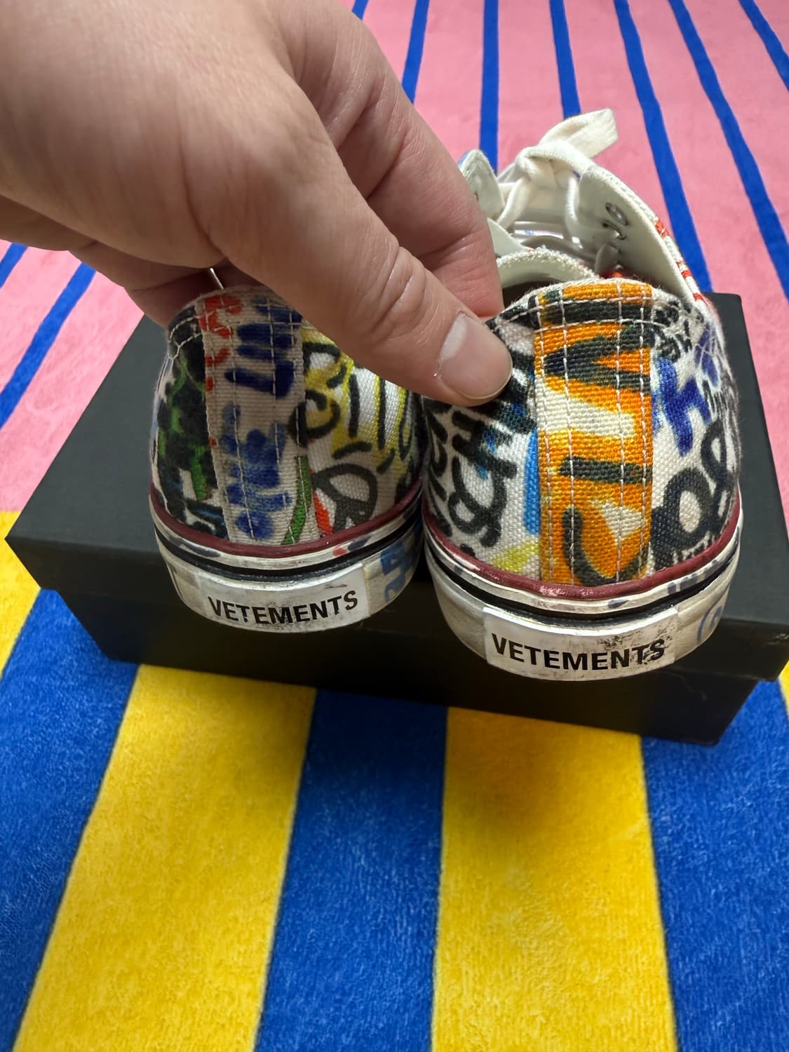 베트멍 컨버스 그래피티 스니커즈 40 size 상품이미지3