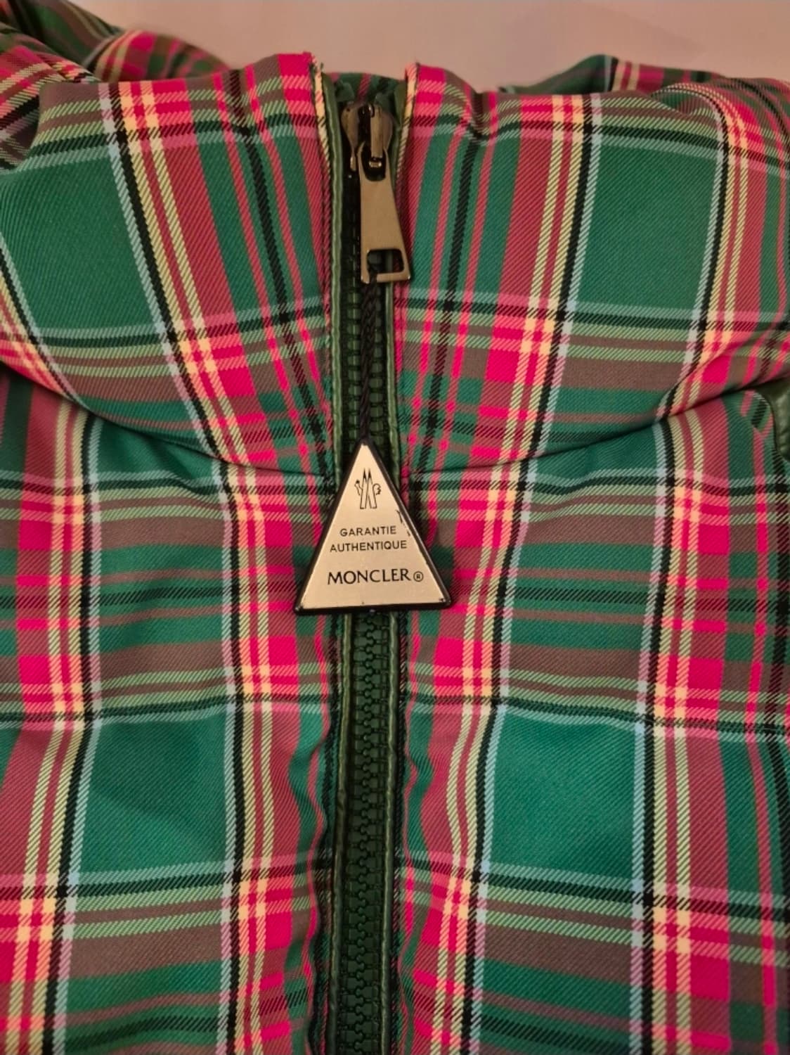 몽클레어 체크 패턴 패딩 자켓 상품이미지2