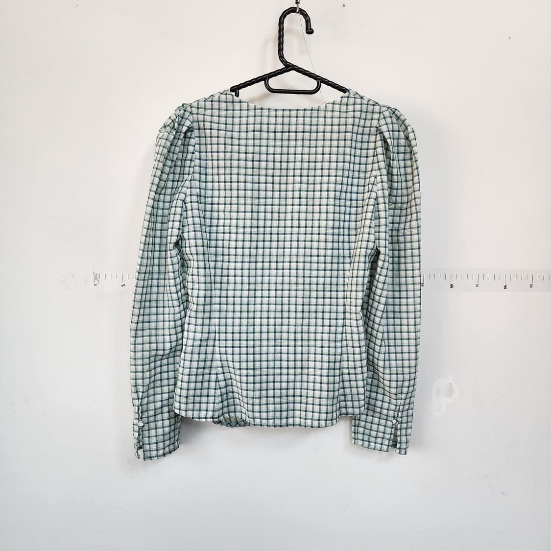 에고이스트 체크 셔링 블라우스 상품이미지3