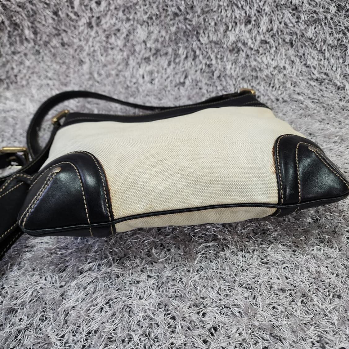 구찌 자가드 크로스백 상품이미지4