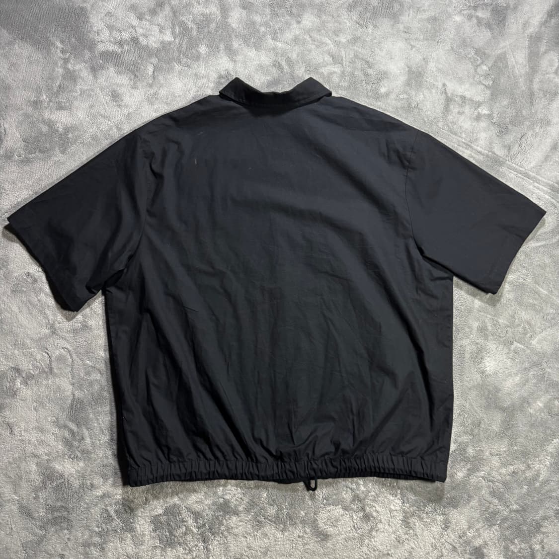 나이키 블랙 미니 로고 반팔 셔츠 상품이미지4