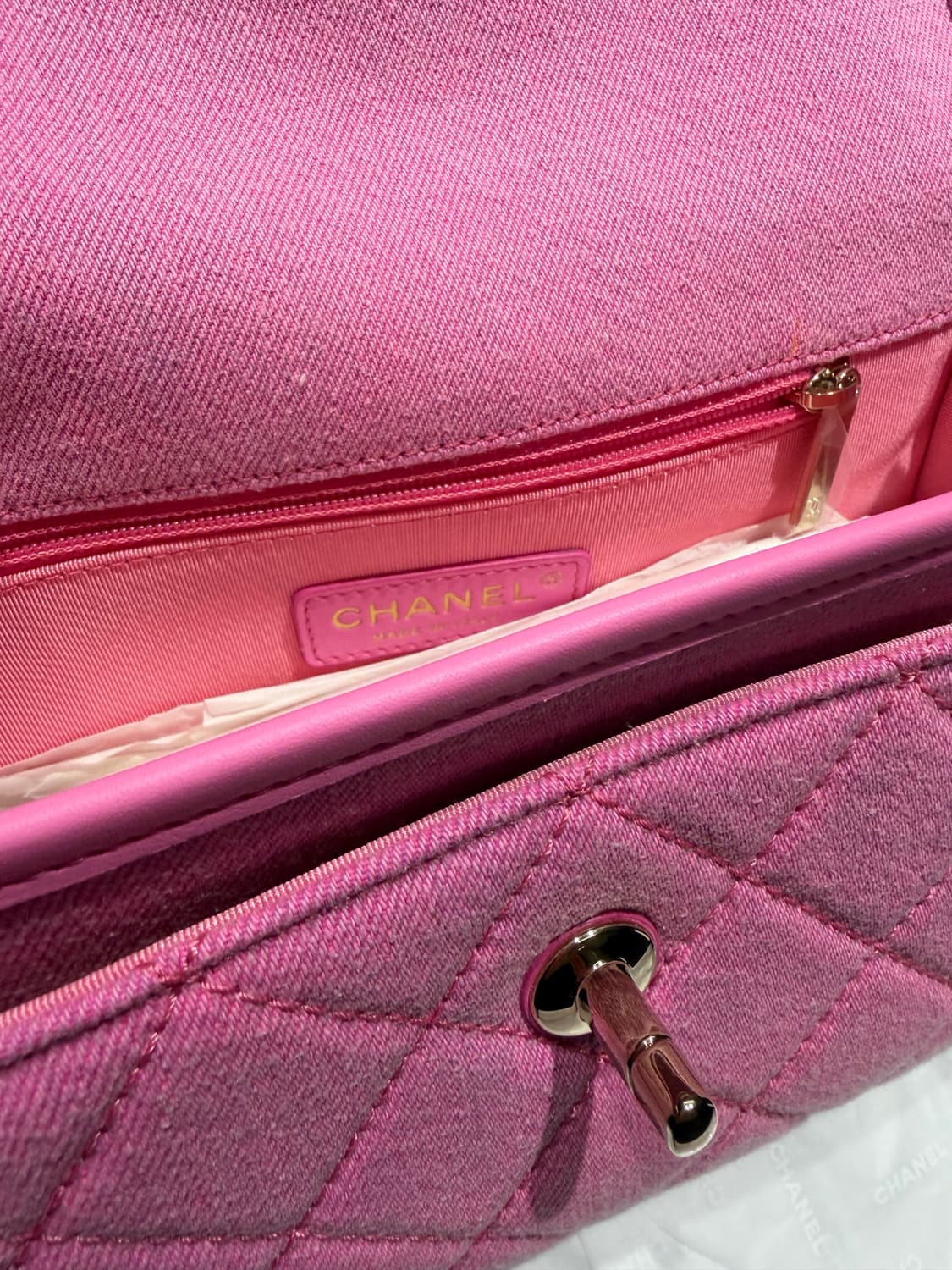 샤넬 데님 메신저백 상품이미지5