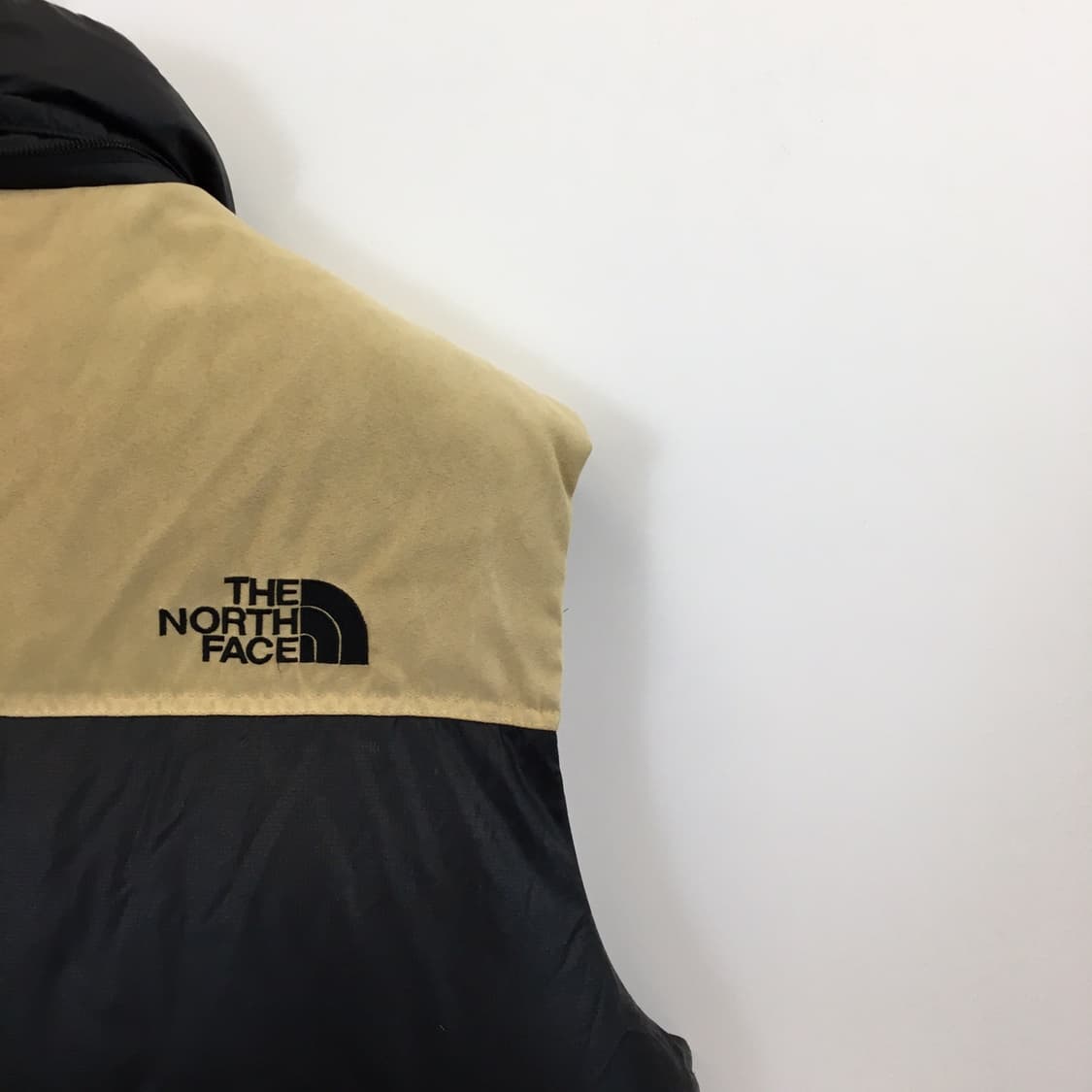 노스페이스 화이트라벨 700LTD 레드로 구스다운 패딩조끼 105  상품이미지5