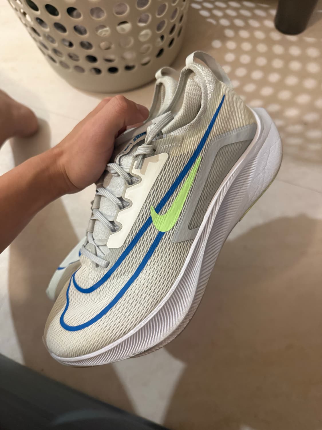 나이키 줌 플라이 4 러닝화 상품이미지2