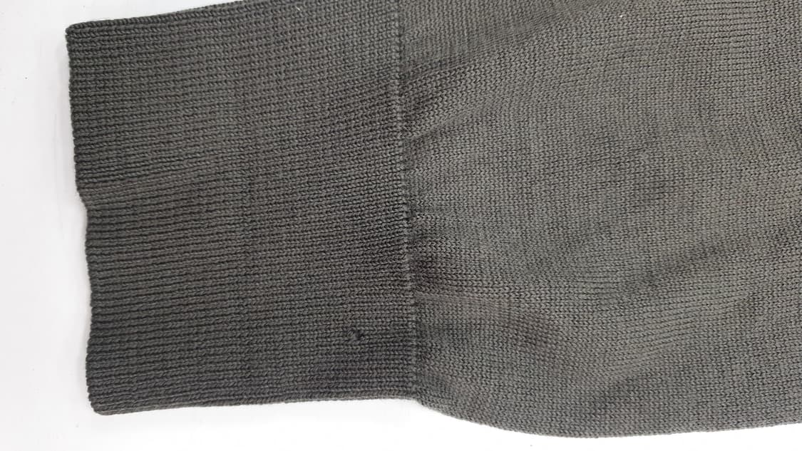 입생로랑 YSL 브이넥 케이블 니트 105 상품이미지7