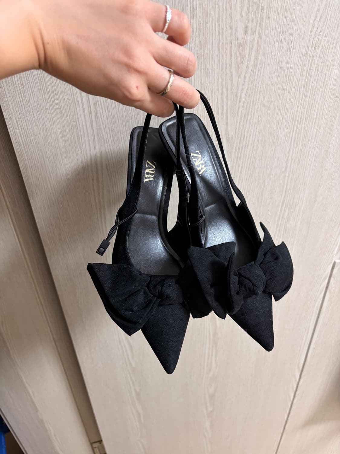 자라 리본 슬링백 상품이미지1