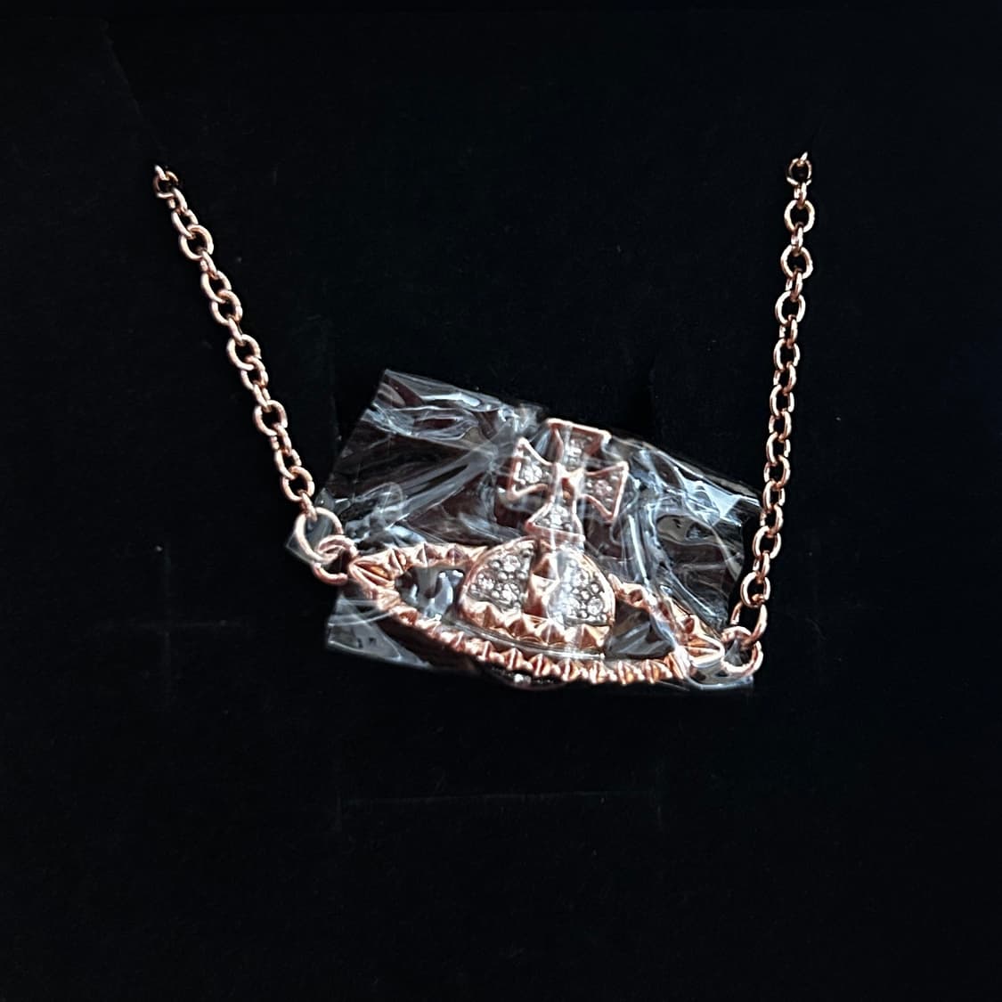 [비비안웨스트우드]릴리프 팔찌, Rose Gold (New) 상품이미지1