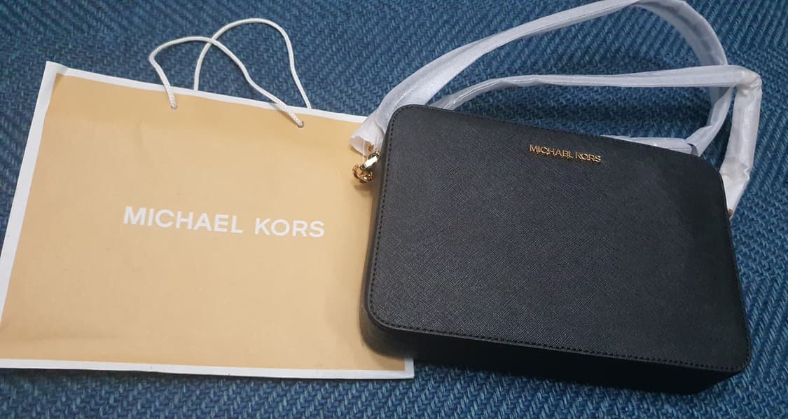 Michael Kors 마이클 코어스 제트셋 라지 크로스바디 블랙 새상품 상품이미지5