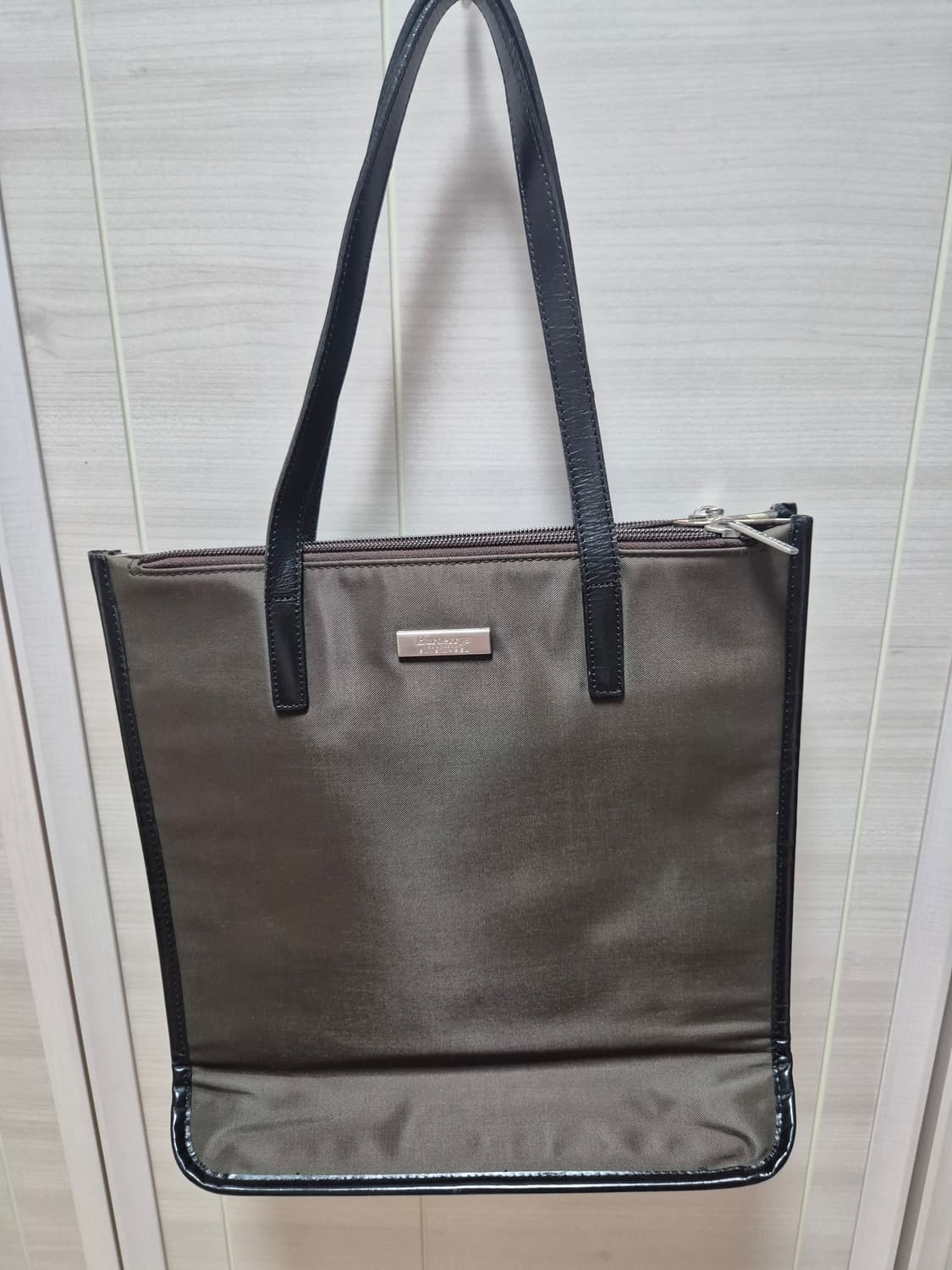 (정품) BURBERRY 버버리 숄더백 노바체크 블랙 가방 토트백 상품이미지1
