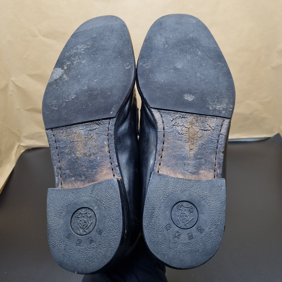 페라가모 남성로퍼270 상품이미지3