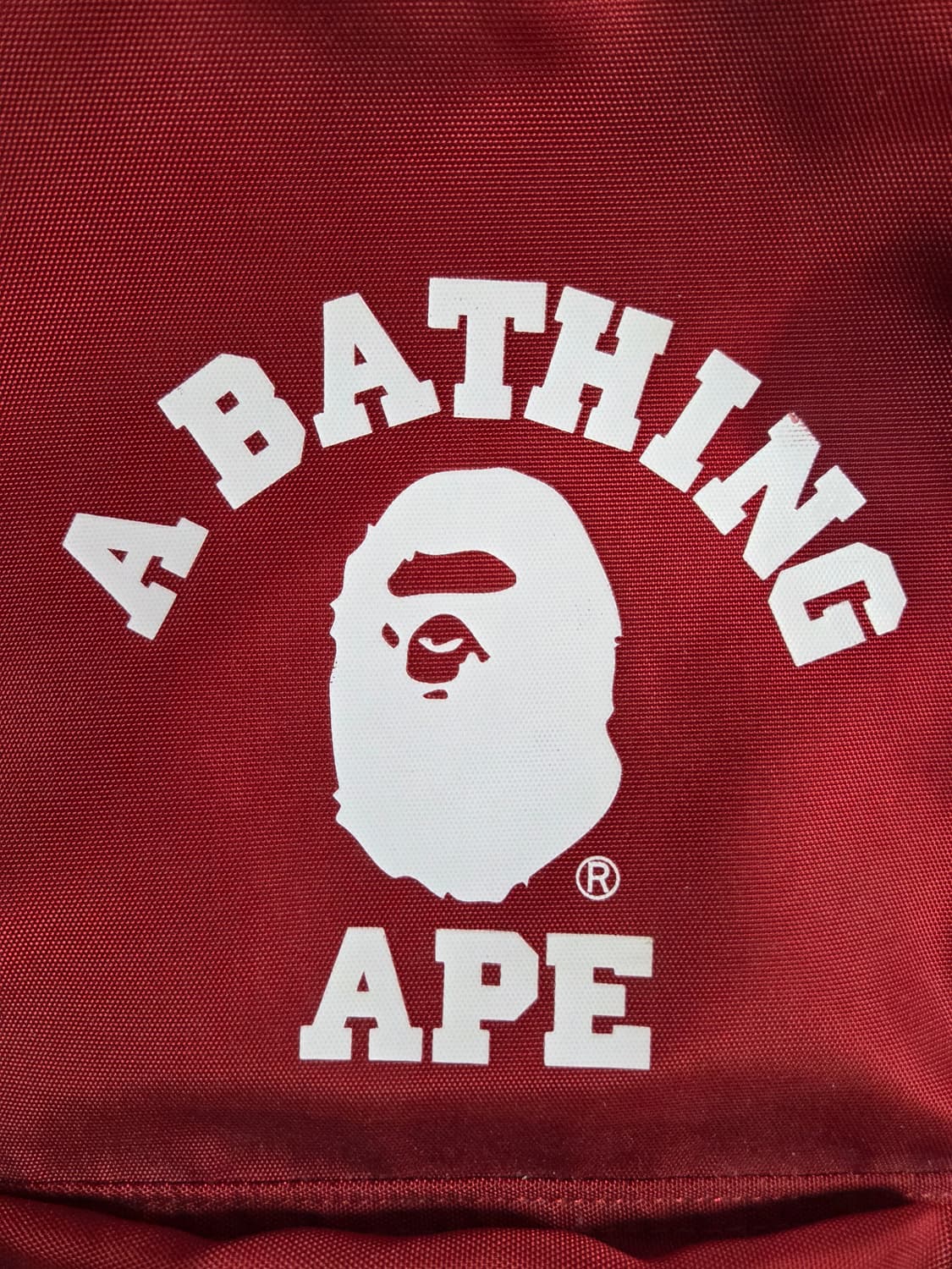 베이프 백팩 레드 상품이미지2