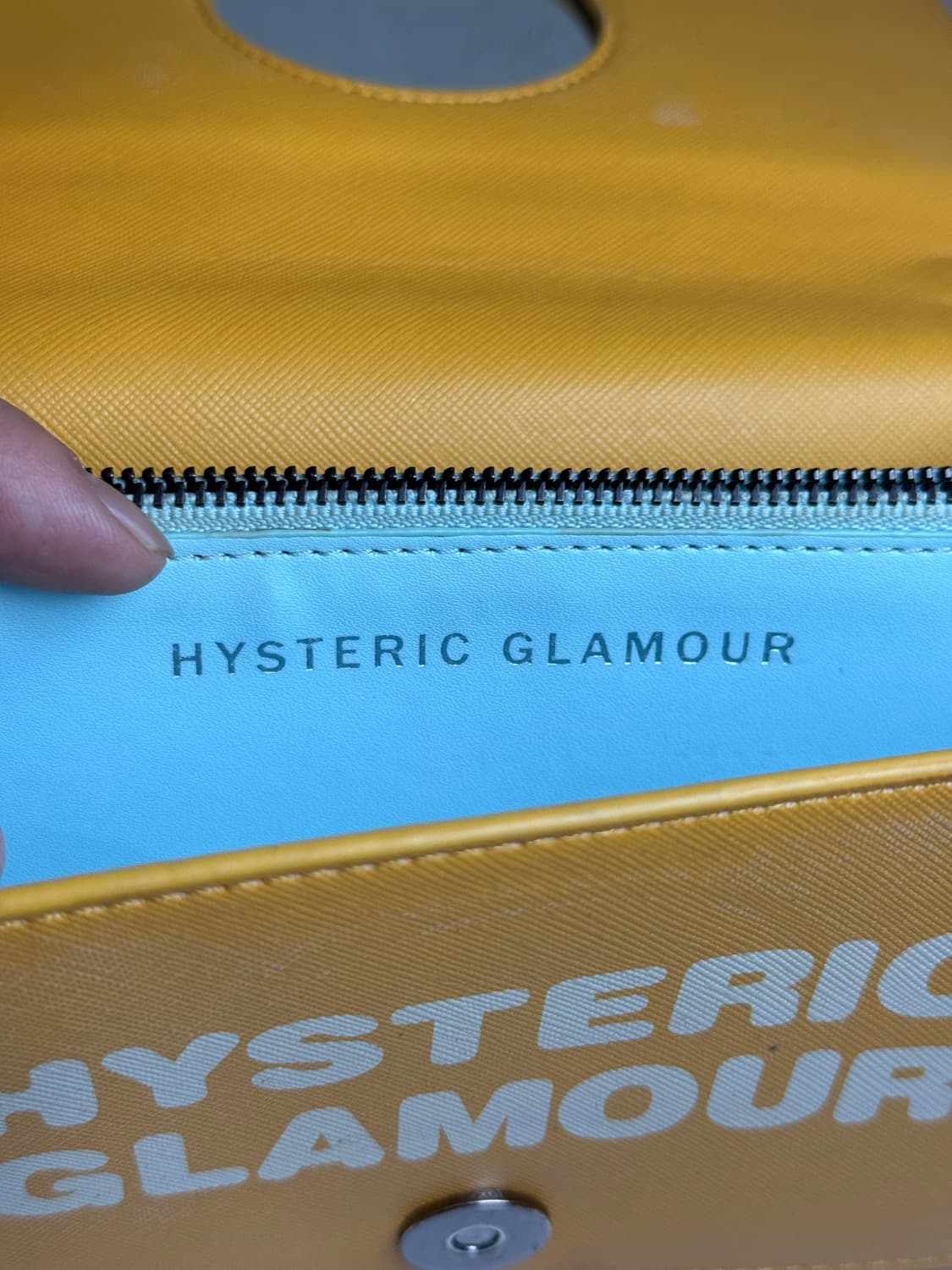 히스테릭 글래머 아카이브 퍽베어 숄더백 지갑 가방 상품이미지6