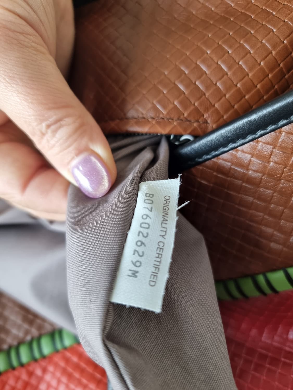 새재품) 보테가 베네타 멀티컬러 나파가죽 토트백 상품이미지8