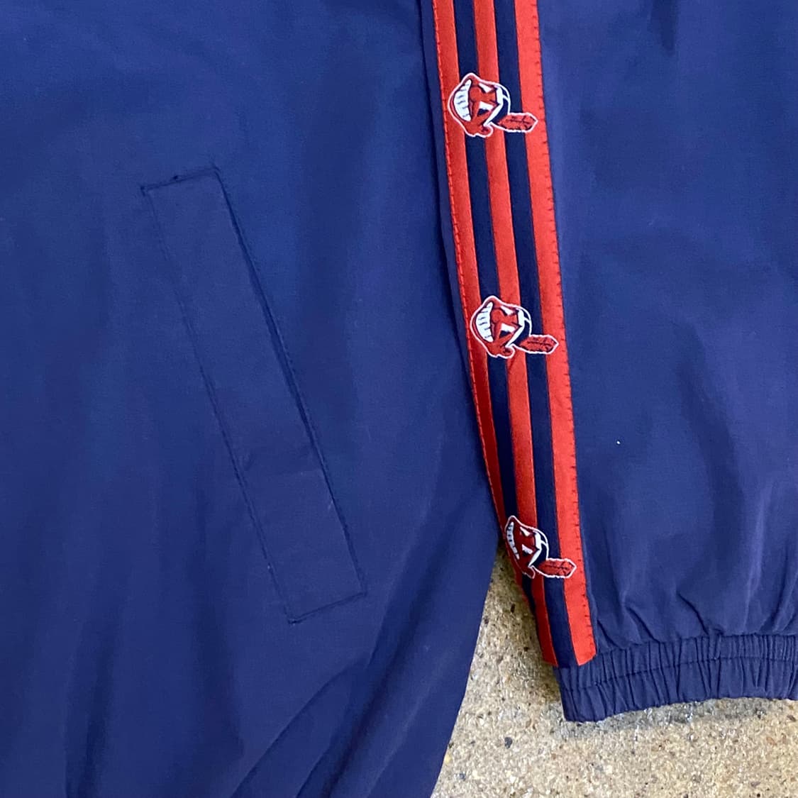 90s Made in Korea 미국 빈티지 인디언스  바람막이 자켓 상품이미지5