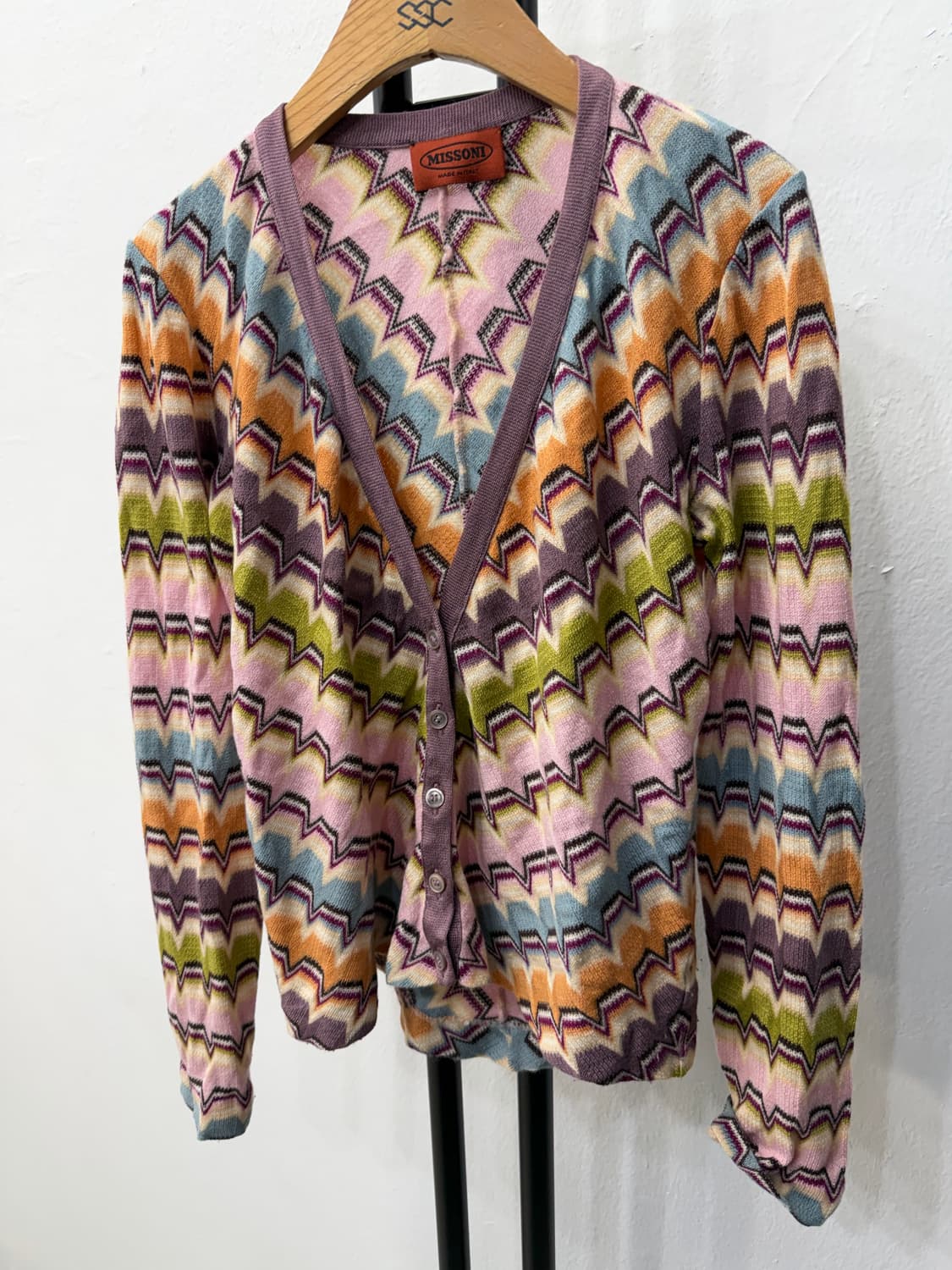 정품) 미쏘니 지그재그 패턴 여성 가디건 42 상품이미지3