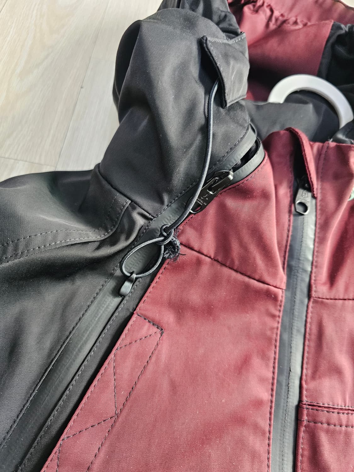 언더마이카 카메 레드 2 사이즈 판매 상품이미지2