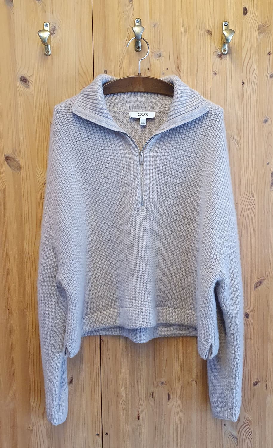 77/88.COS 크롭 캐시미어니트 상품이미지1