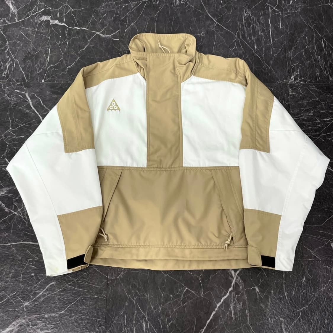 나이키 ACG 테크니컬 배색 크롭 아노락 자켓 상품이미지1