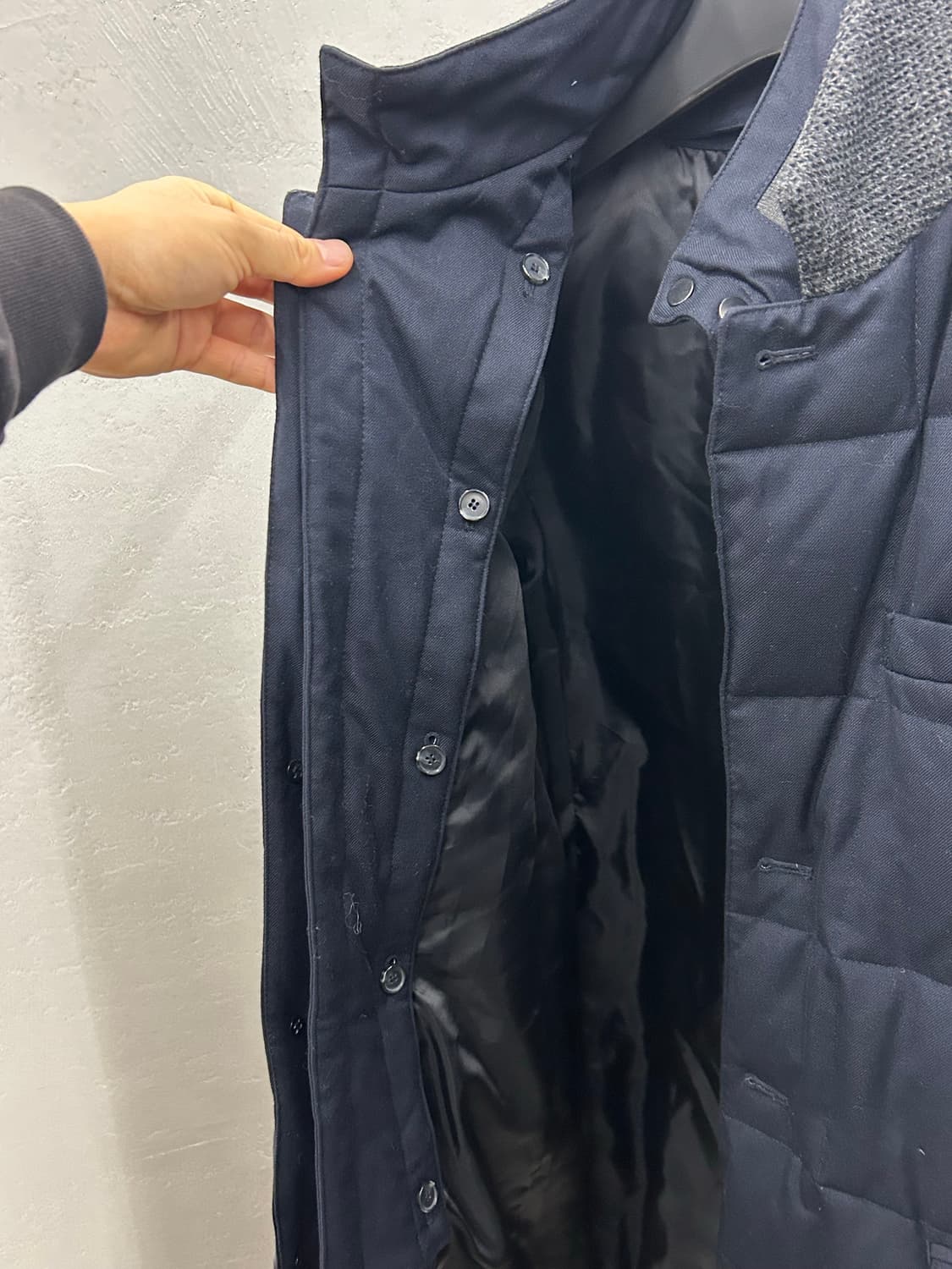 영국 감성 킨록(Kinloch) 네이비 컬러 퀼팅 다운 롱 코트 상품이미지6