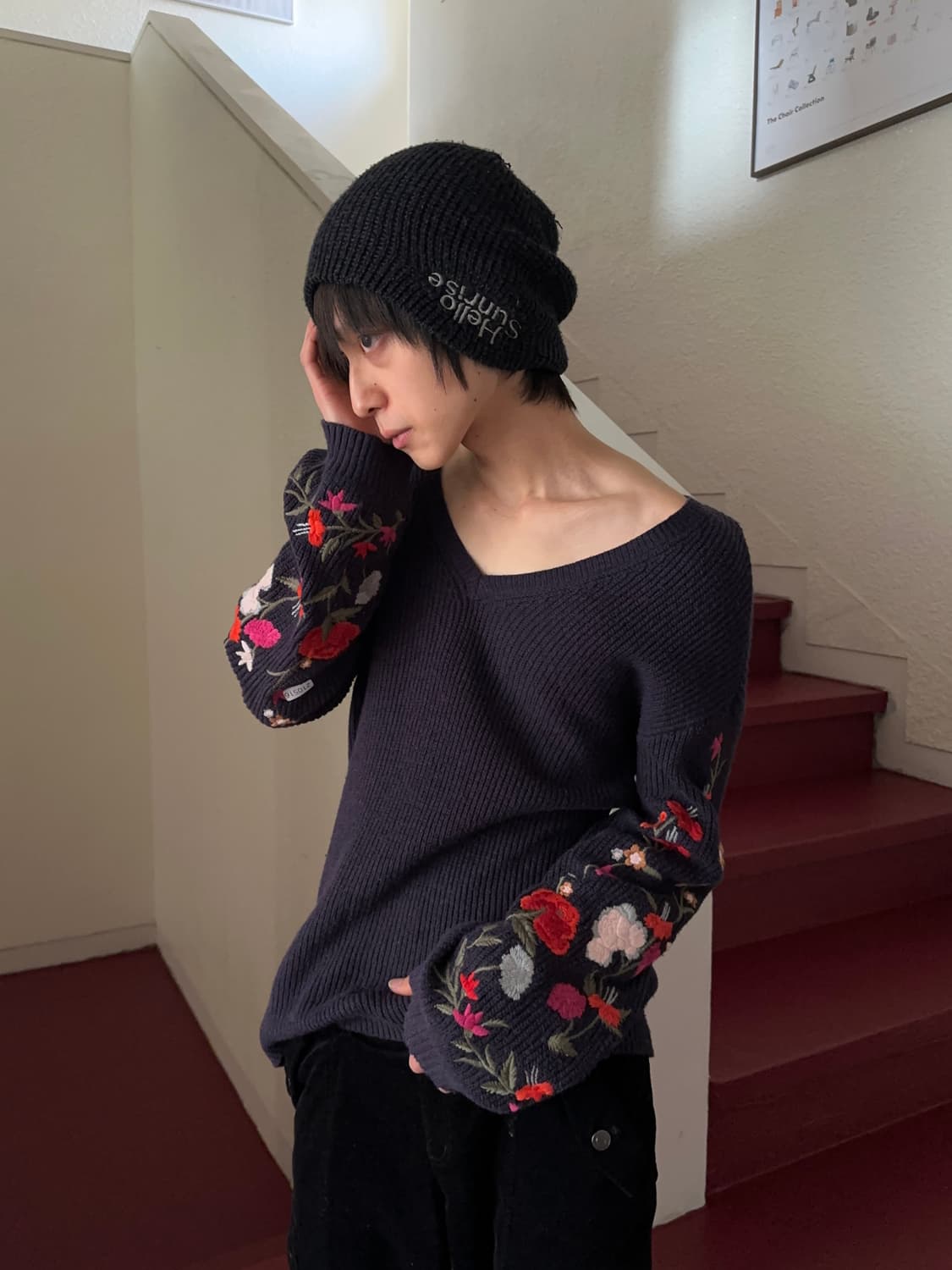 American Eagle Outfitters 로즈 엠브로이더리 니트 상품이미지1