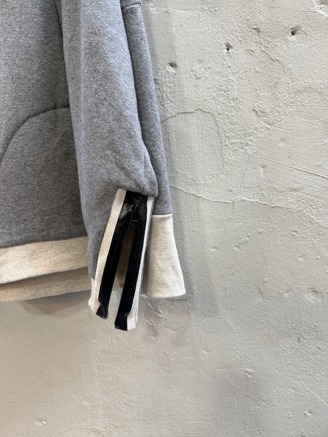 avie 오버핏 후드파카 상품이미지7