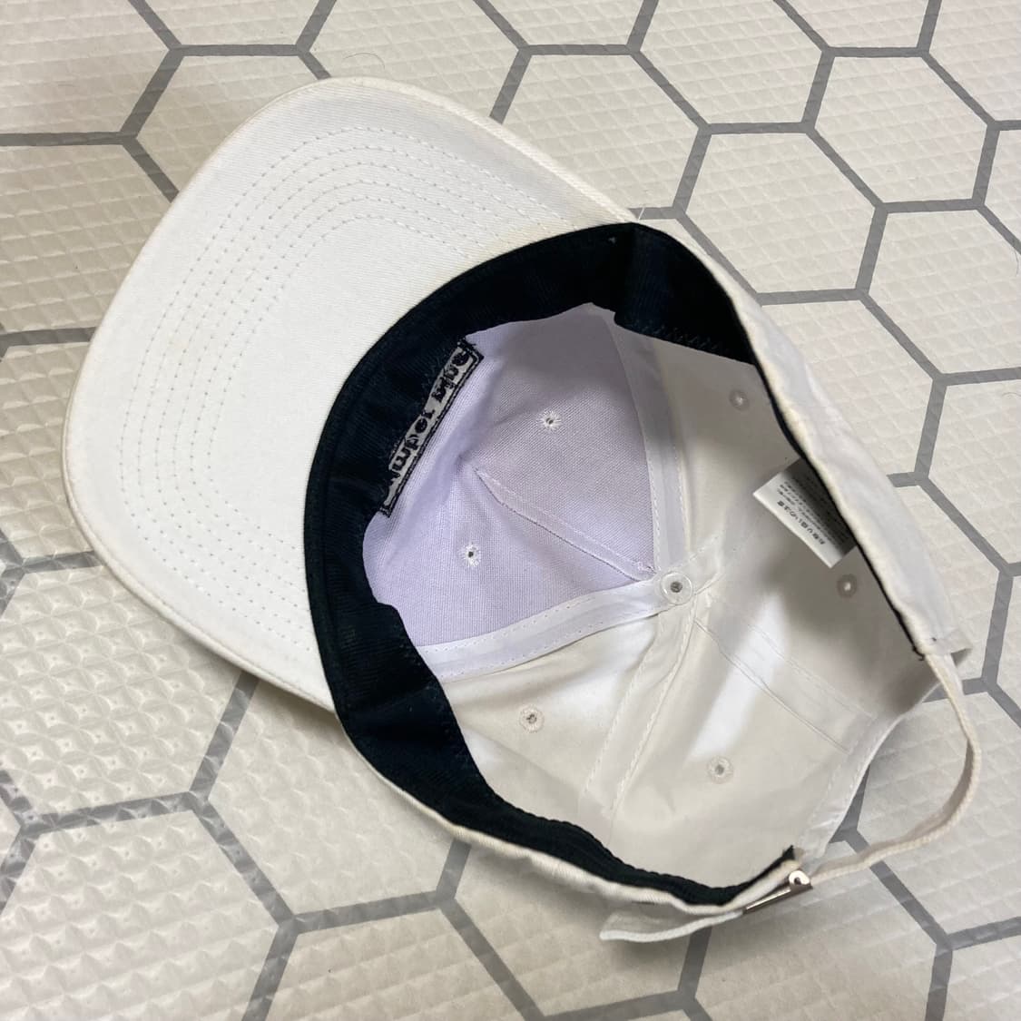 (OS) 넘버나인 박스로고 캡 화이트 상품이미지9