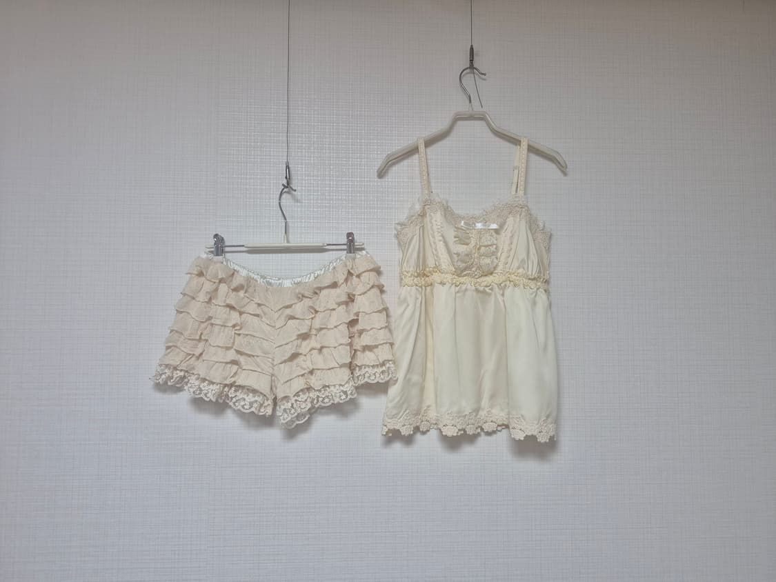 리즈리사 Chambre a couche 라떼갸루 셋업입니다 ♡♡ 상품이미지1