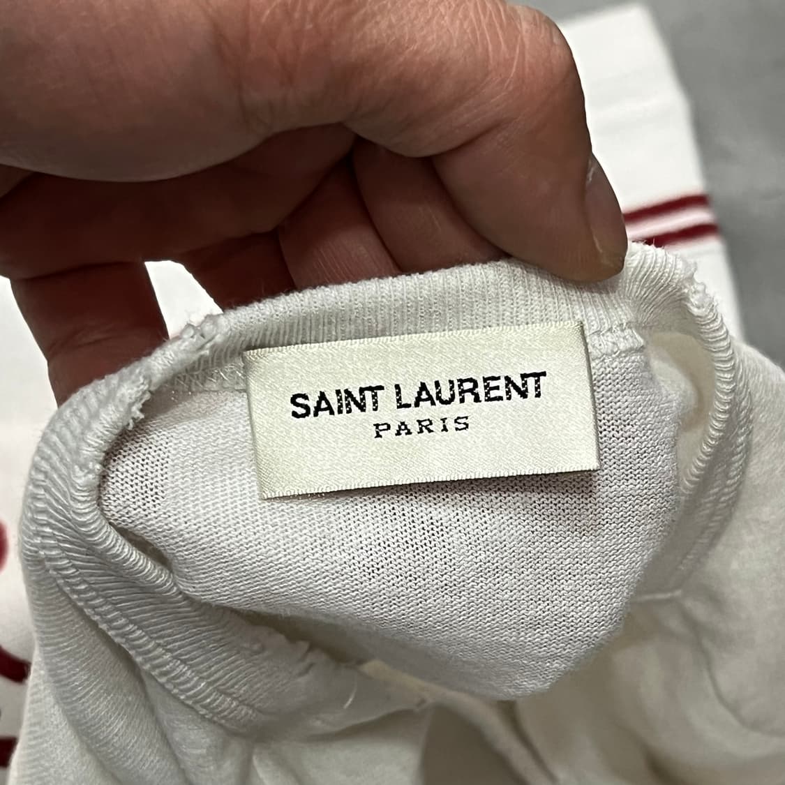  생로랑 디스트로이드 반팔티 +명품감정서 y16045 상품이미지6