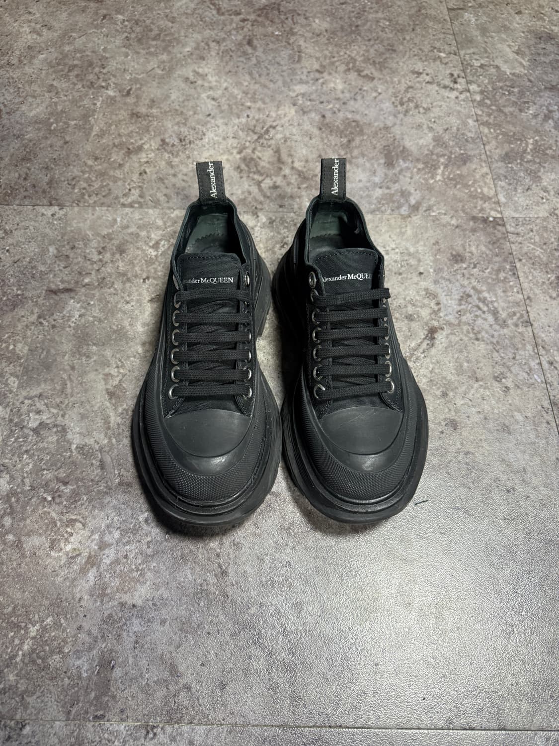 알렉산더맥퀸 트레드슬릭 36 상품이미지1