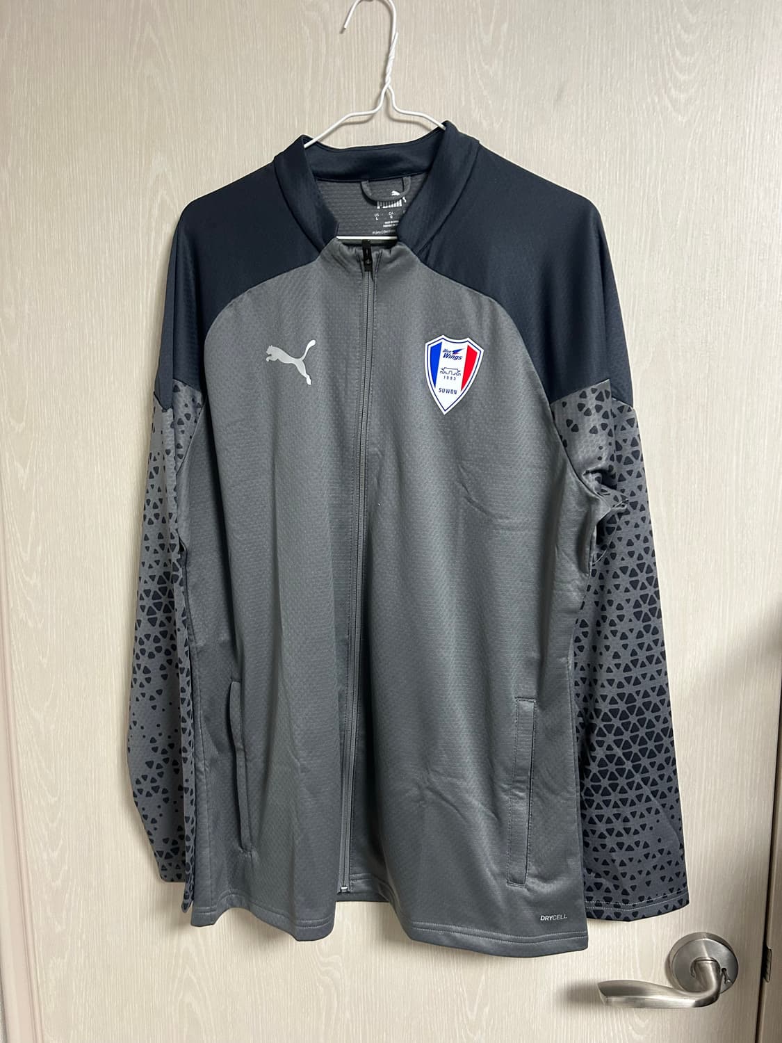 푸마 수원삼성블루윙즈 트레이닝 집업자켓L팜 상품이미지1