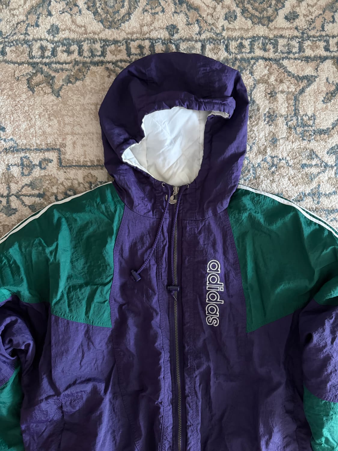 아디다스 올드스쿨 바람막이 누빔점퍼 상품이미지3