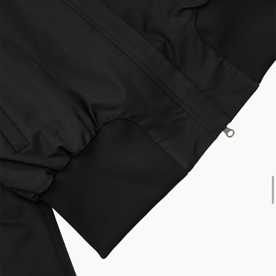 24FW 아모멘토 우먼 나일론 패디드 크롭 점퍼  상품이미지2