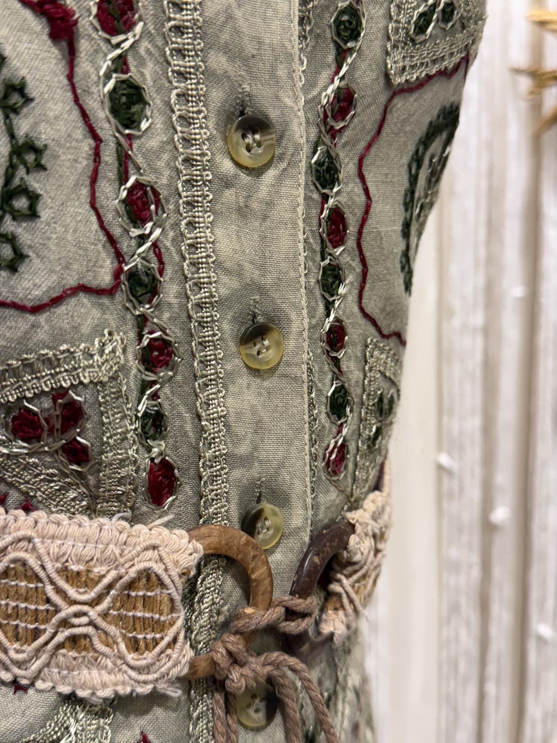 Pistachio Embroidered Sleeveless 0038 상품이미지5