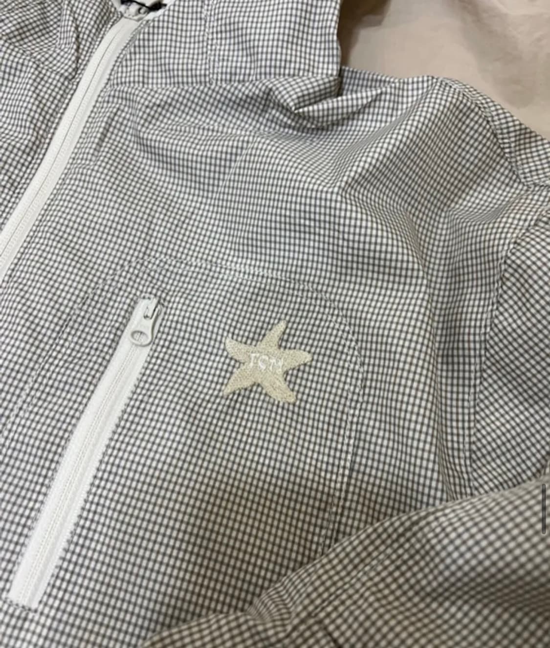 (택 O) 더콜디스트모먼트 TCM 체크 바람막이 베이지 새상품 상품이미지2