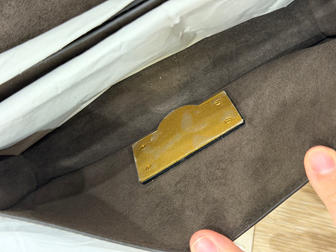 보테가베네타 론드백 페이퍼폰단트 상품이미지4