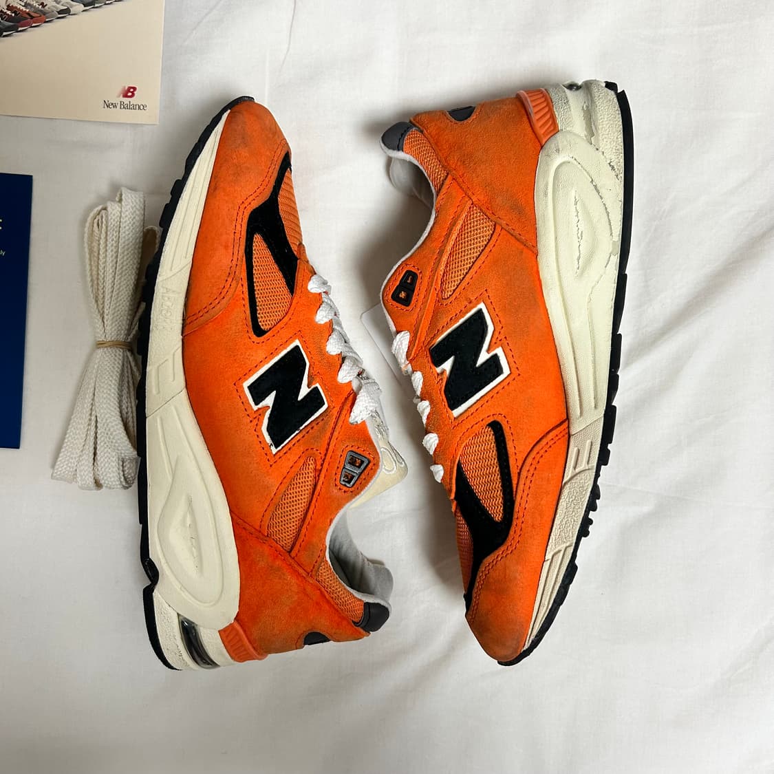 [255] 뉴발란스 990v2 마리골드 블랙 오렌지 M990AI2 상품이미지3