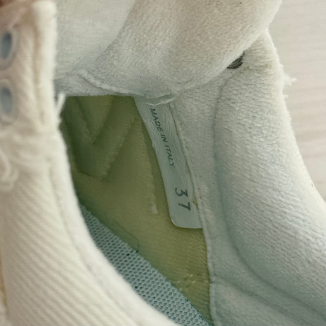 [37] 미우미우 뉴발란스 574 화이트 상품이미지6