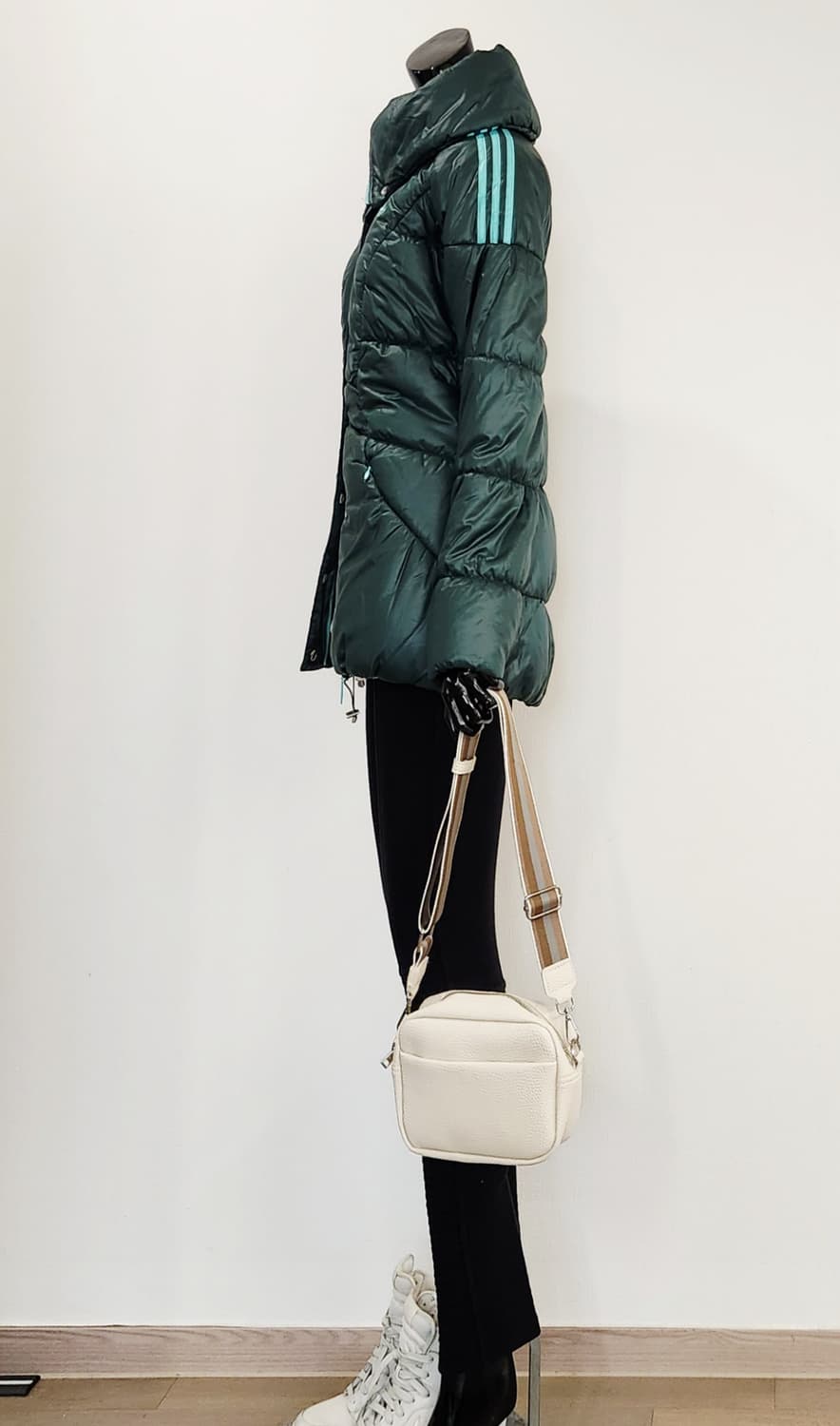 아디다스 패딩점퍼  상품이미지3