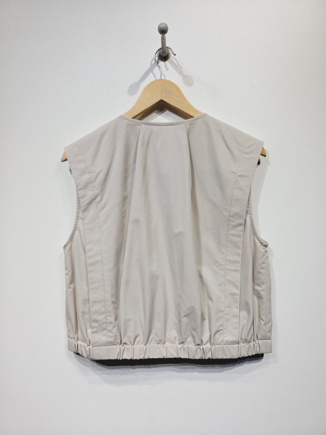 플라스틱아일랜드 라운드넥 밴딩 베스트 상품이미지3