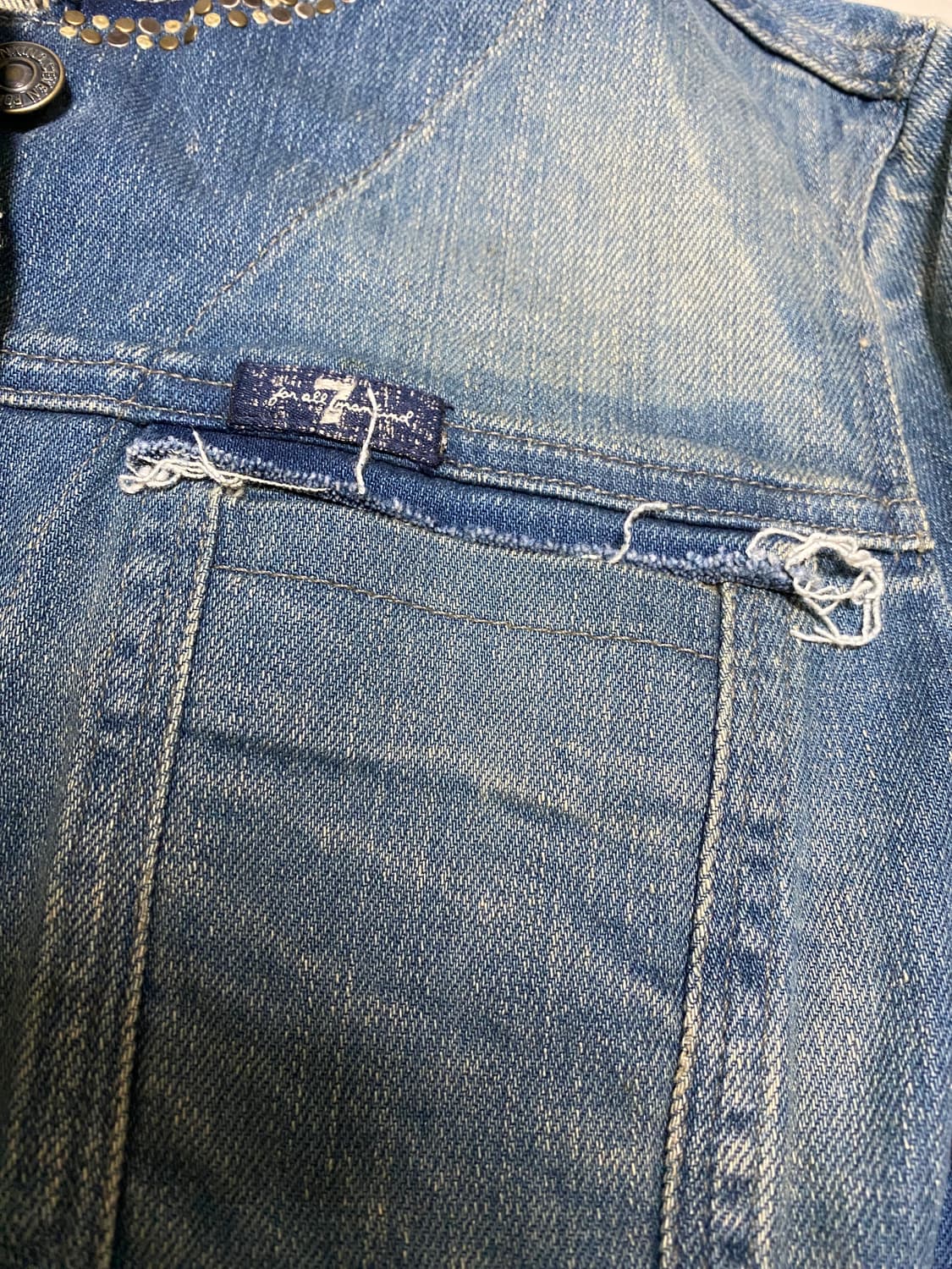 7 For All Mankind 스터드 데님 자켓 상품이미지3