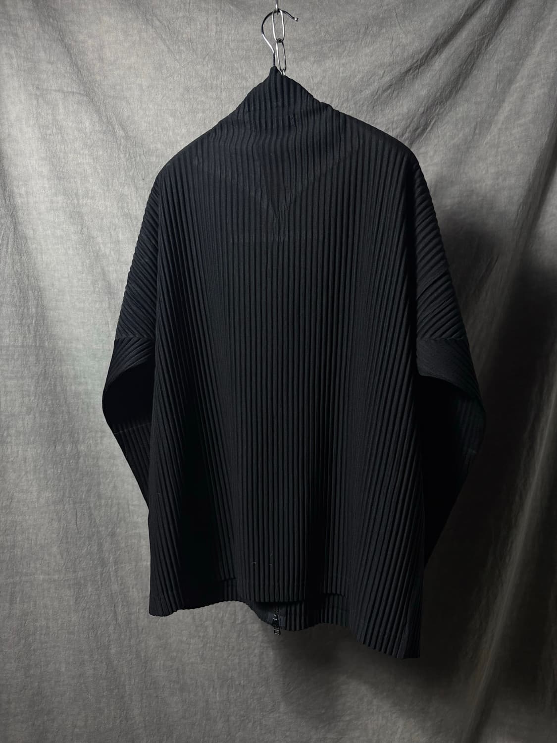 옴므플리세 집업 상품이미지4