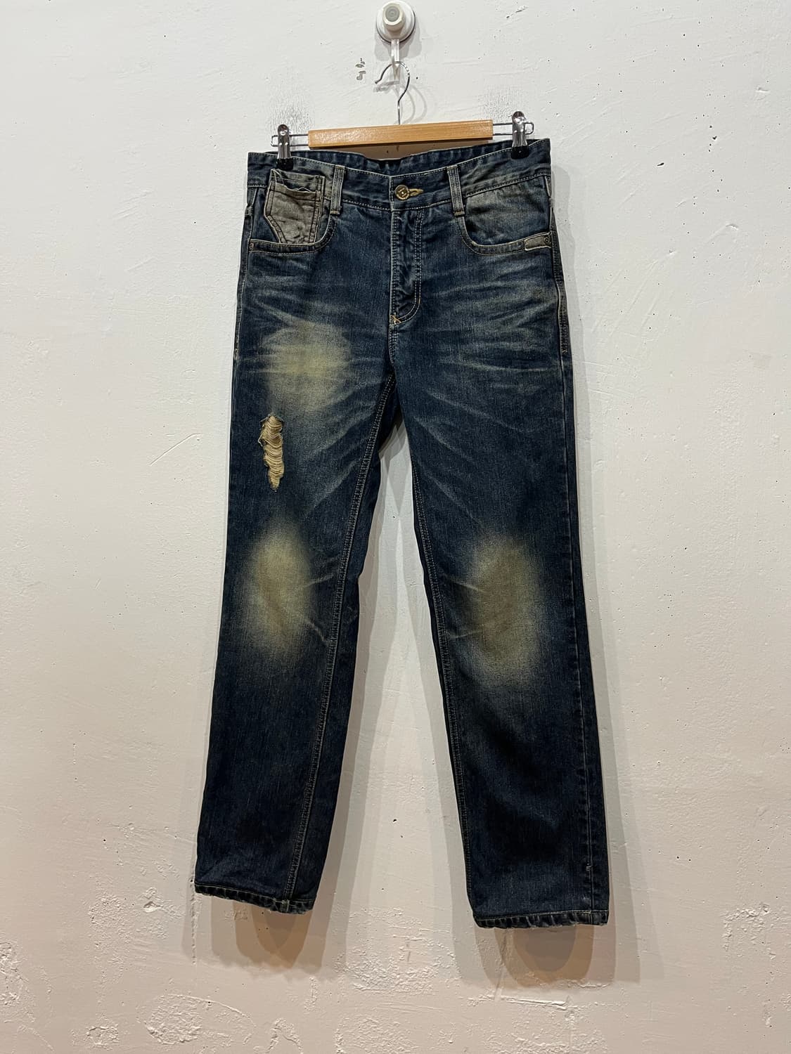 시리즈 데미지 워시드 데님팬츠 31 상품이미지1